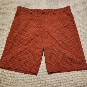 Greg Norman Golf Shorts 36